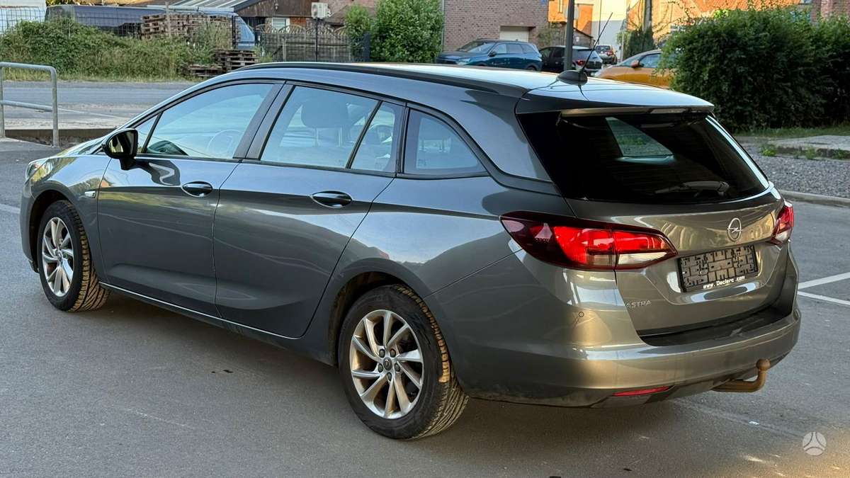Opel Astra, 1.2 l., Универсал