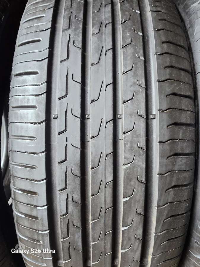 Continental EcoContact 6, летние 215/55 R17
