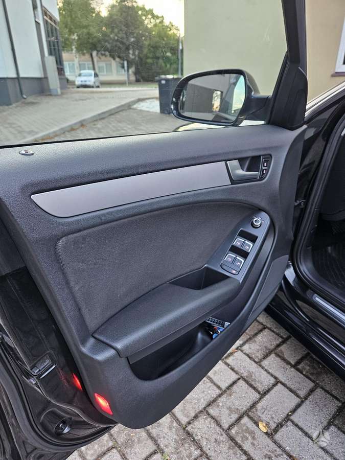 Audi A4, 2.0 l., universalas