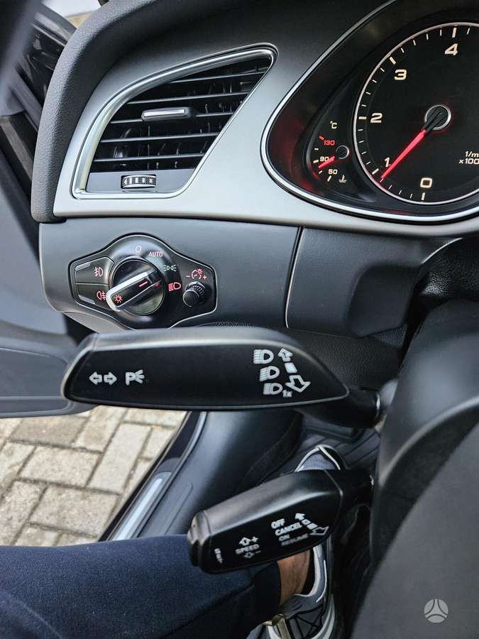 Audi A4, 2.0 l., universalas