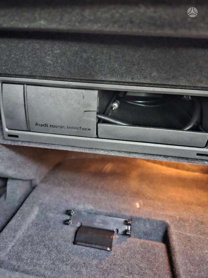 Audi A4, 2.0 l., universalas