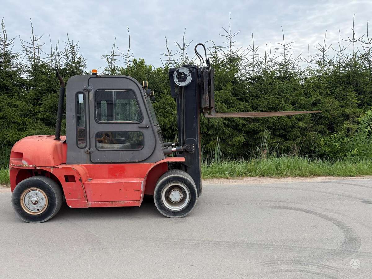 -Kita- Kargo TH70, forklifts