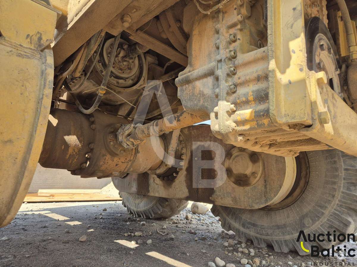 -Kita- Mista RD 165H, grader