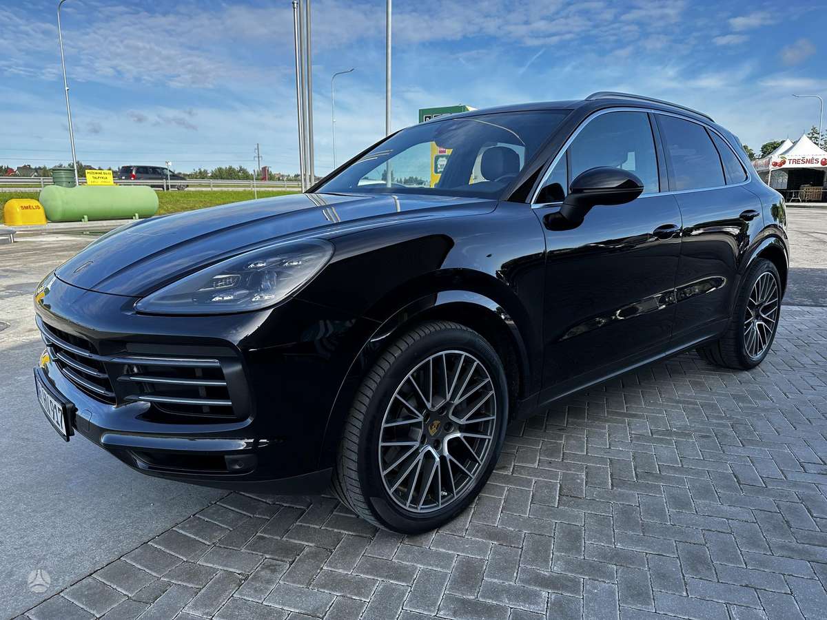 Porsche Cayenne - 7