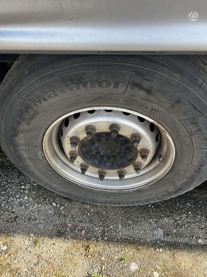 Krone, užuolaidinės / tentinės