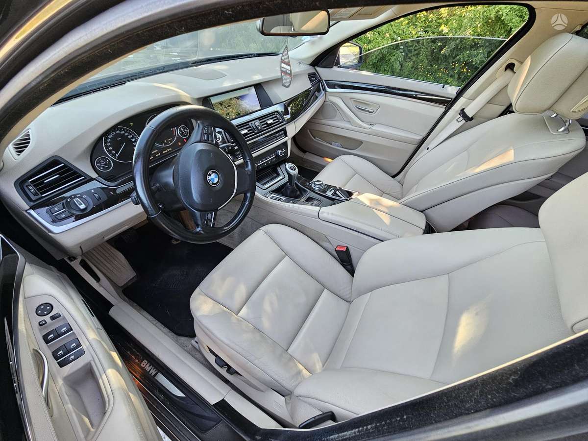BMW 520, 2.0 l., sedanas