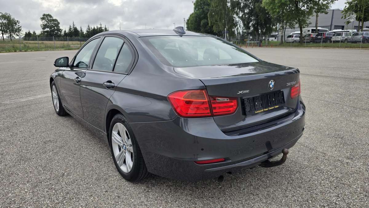 BMW 320, 2.0 l., sedanas