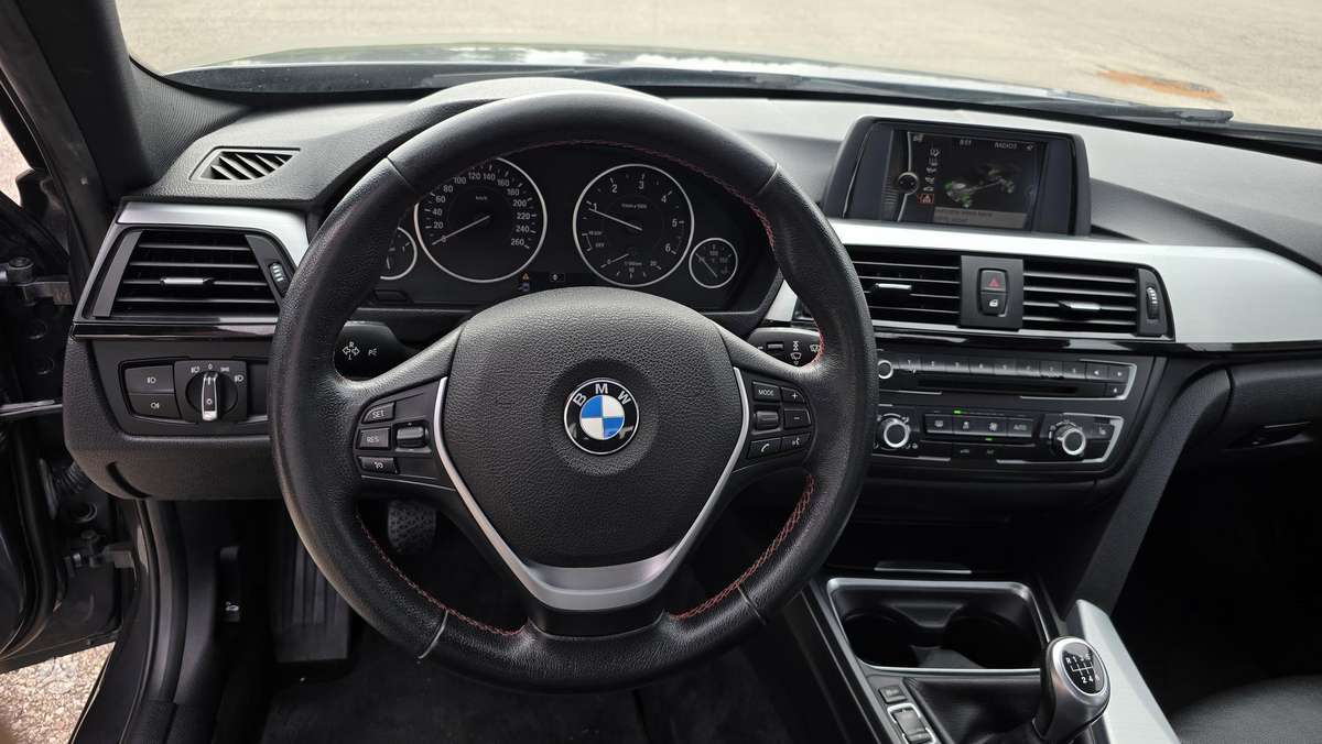 BMW 320, 2.0 l., sedanas