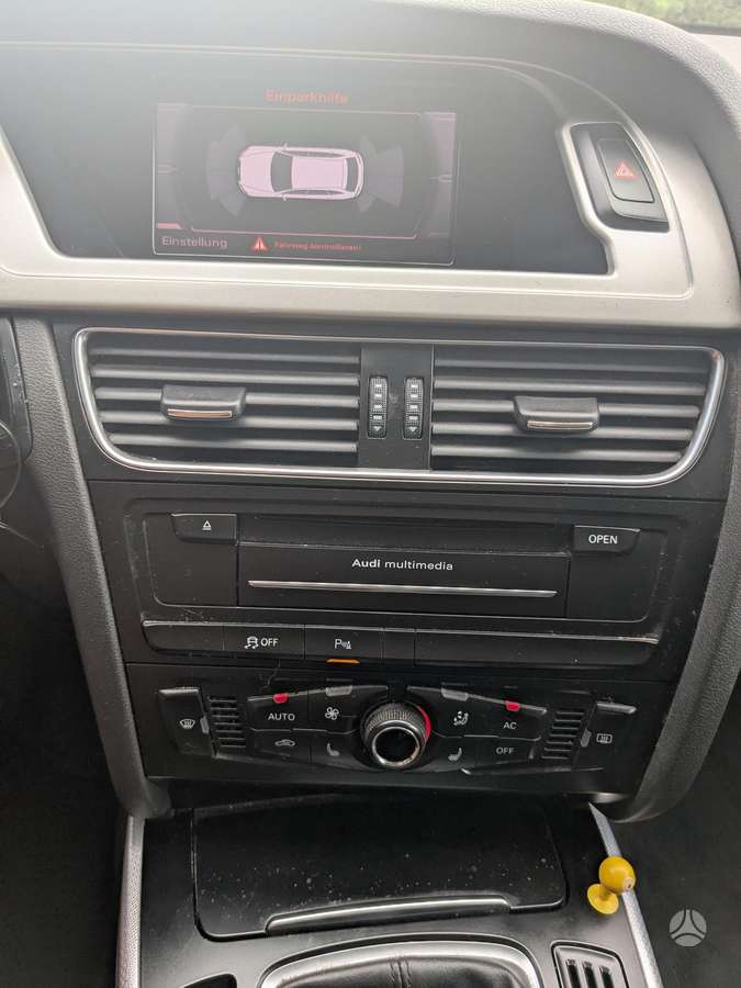 Audi A4, 2.0 l., universalas