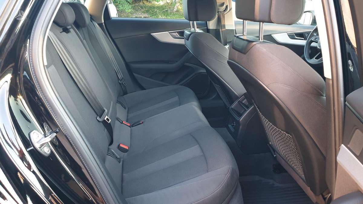Audi A4, 2.0 l., Универсал