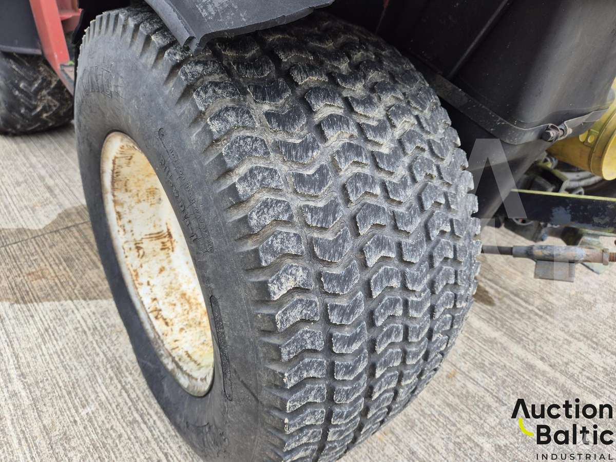 -Kita- Aebi TT80, бульдозеры