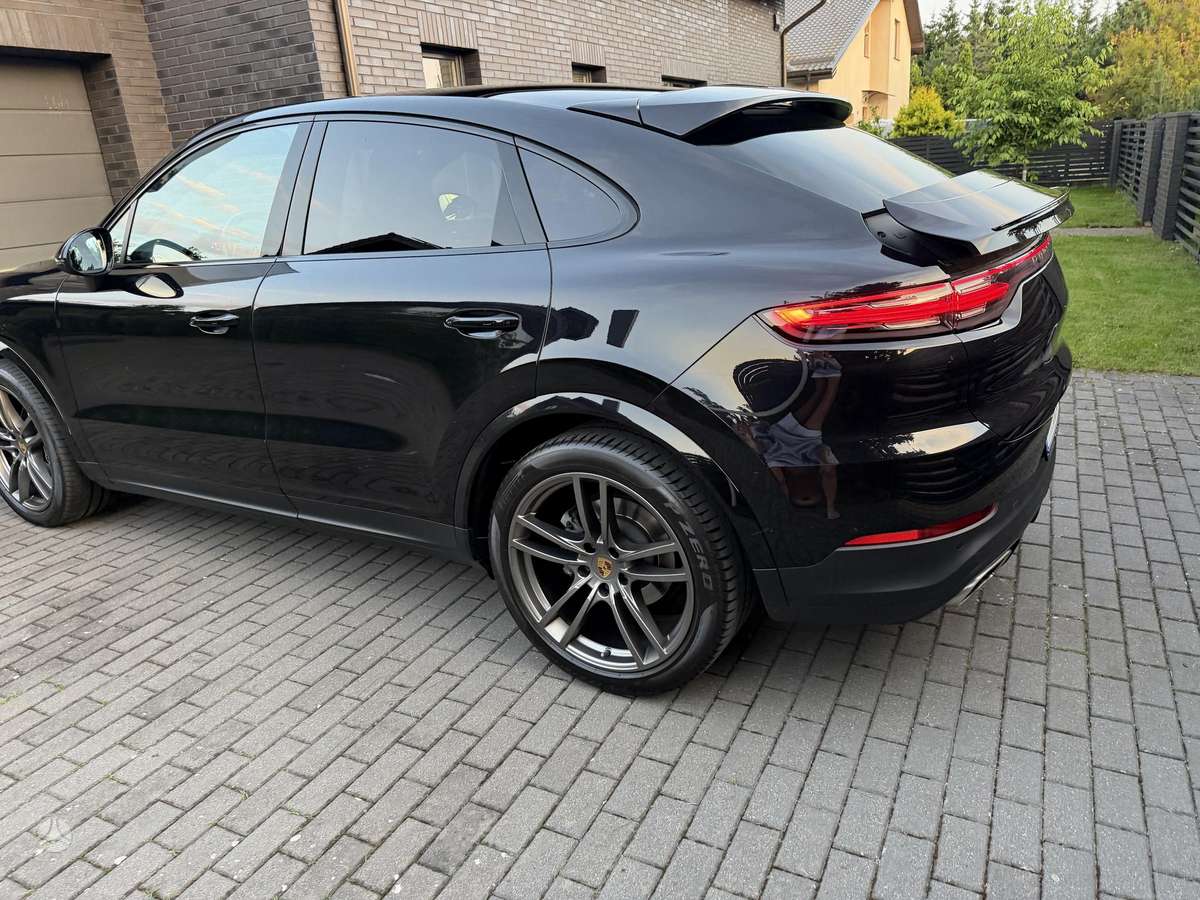 Porsche Cayenne Coupe - 6