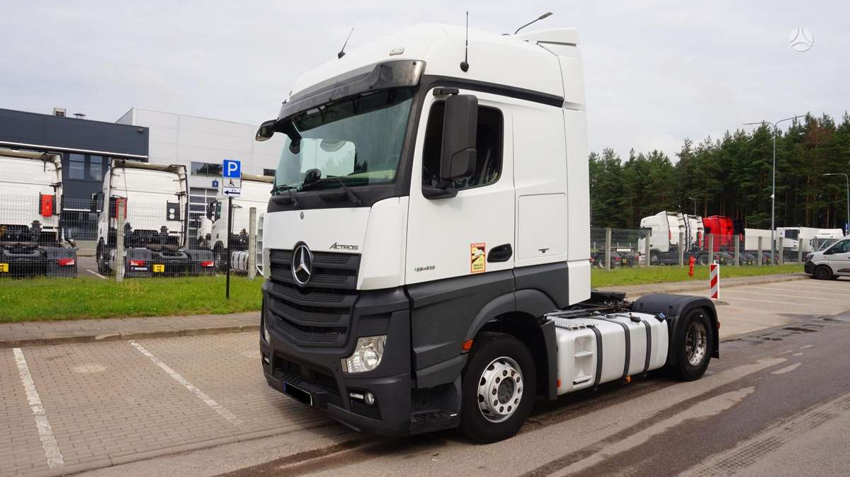 Mercedes-Benz Actros 1845, double sleeper