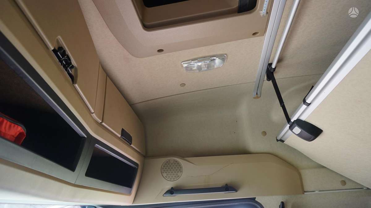Mercedes-Benz Actros 1845, double sleeper