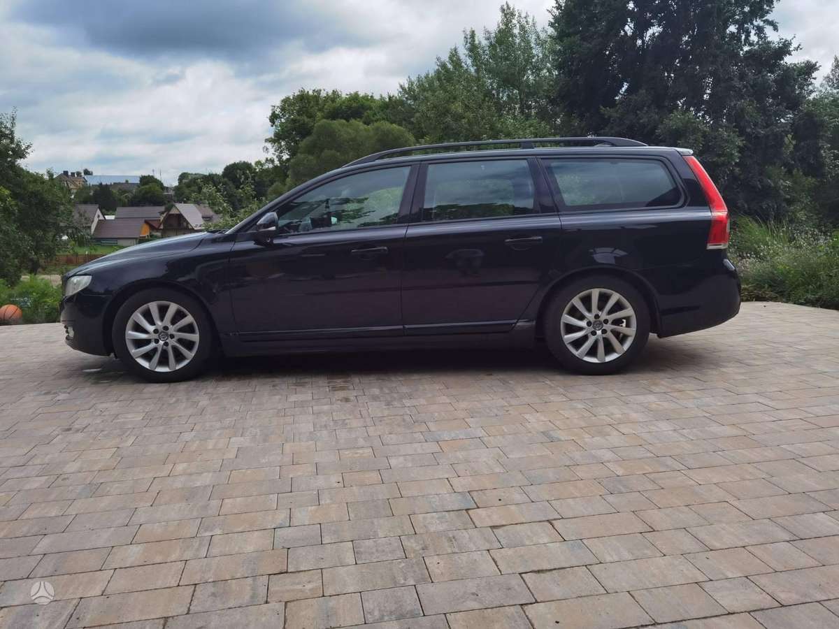 Volvo V70, 2.0 l., Универсал