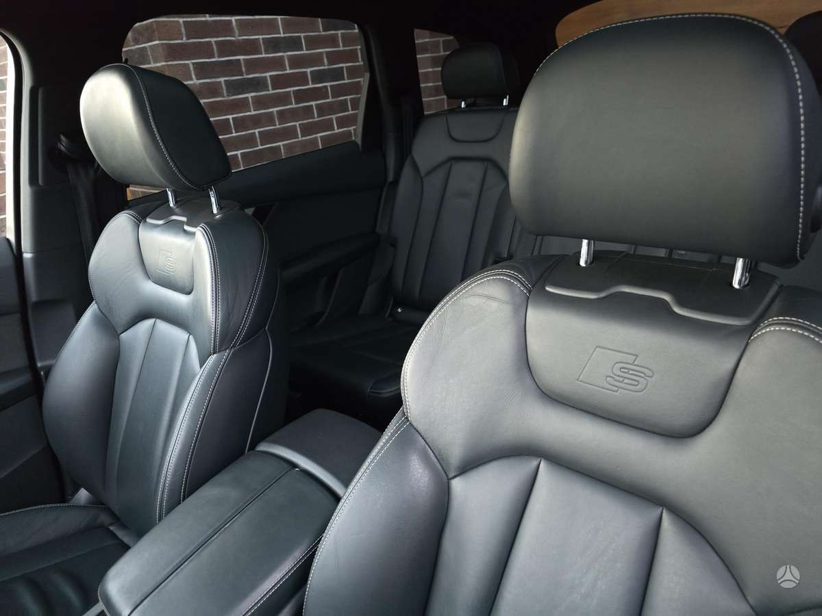 Audi Q7 e-tron, 3.0 l., Внедорожник / Кроссовер