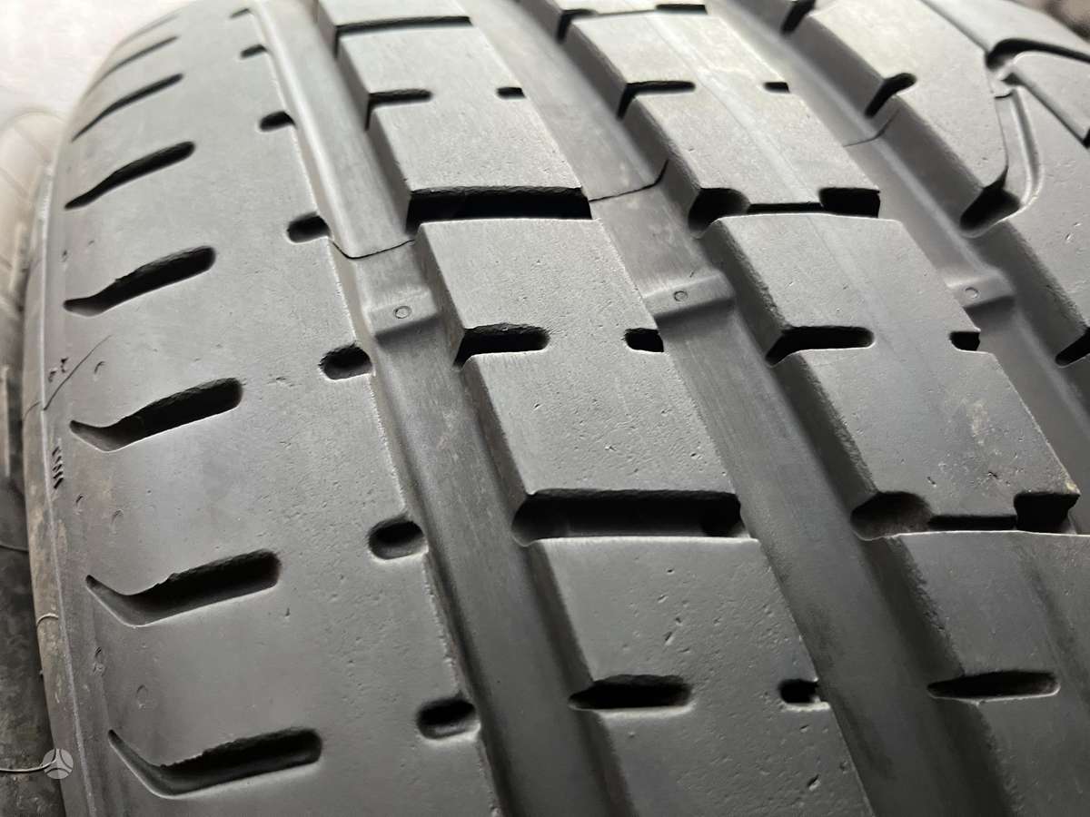 Pirelli PZero 8mm, летние 255/40 R18