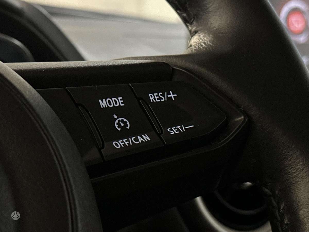 Mazda CX-3, 2.0 l., Хэтчбек