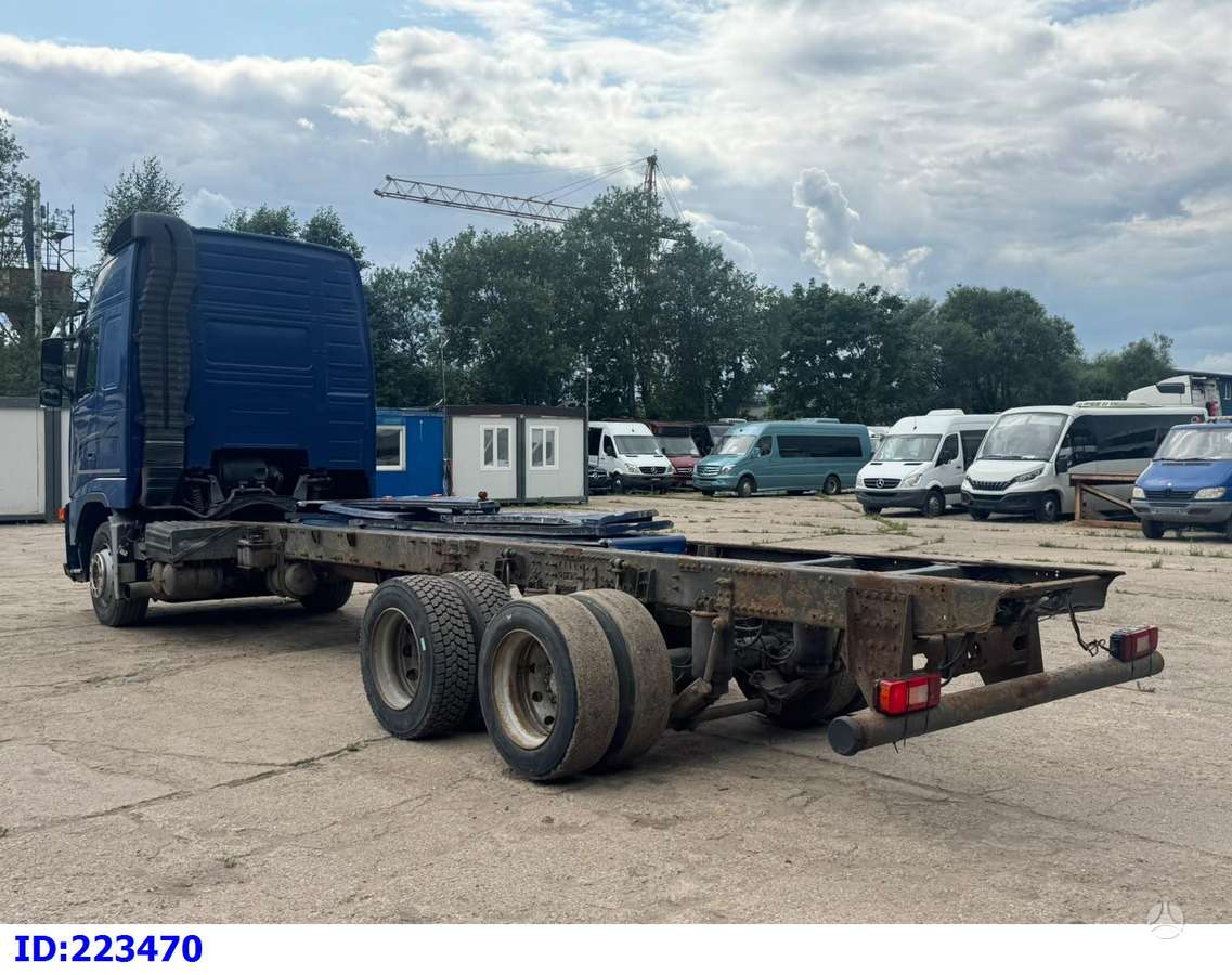 Volvo FH12 420, шасси