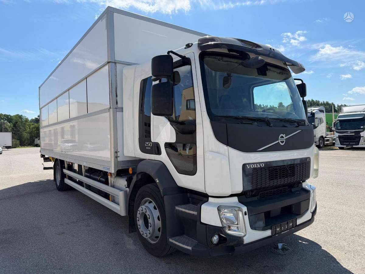 Volvo FL250, фургоны-боксы