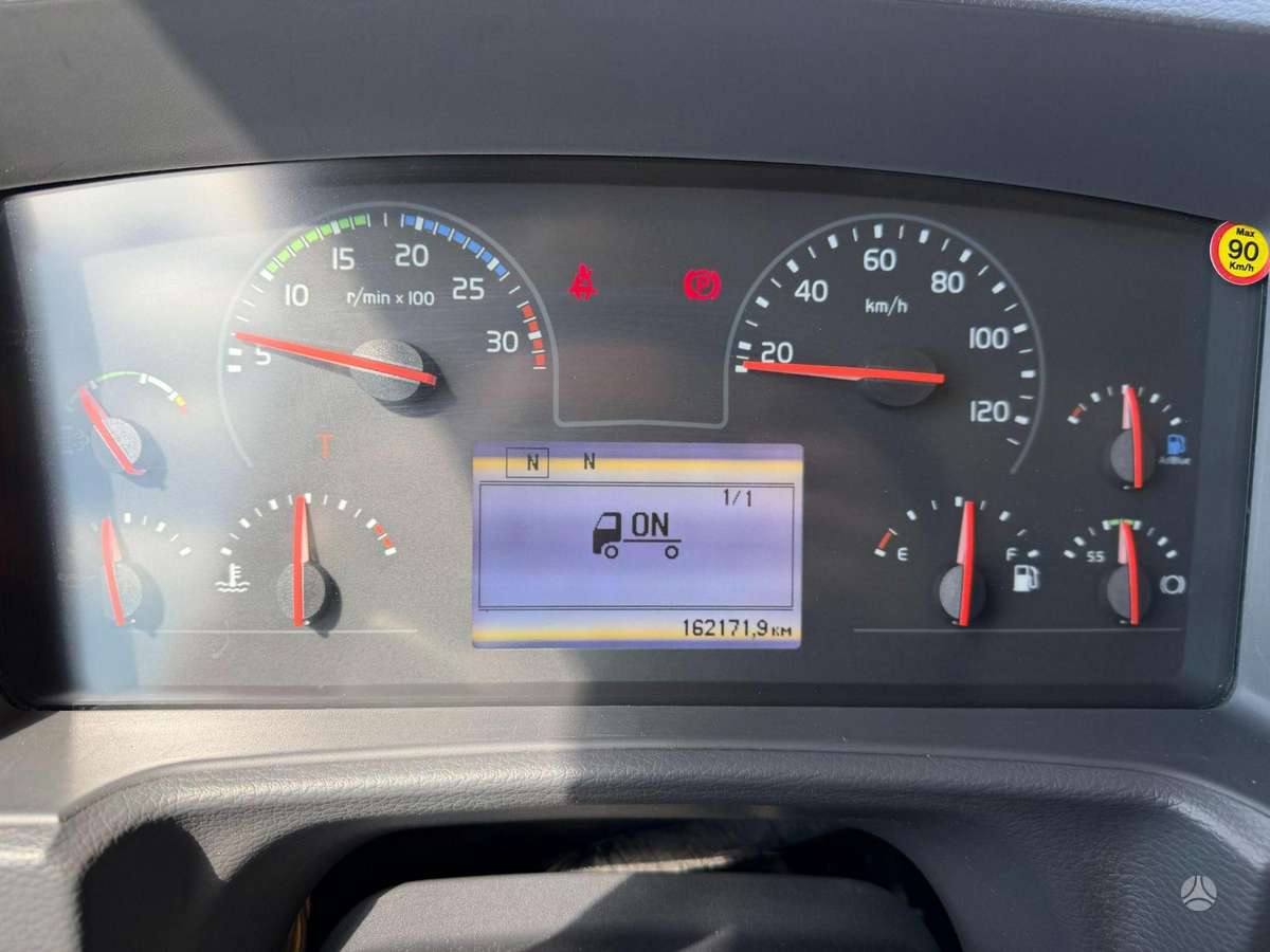 Volvo FL250, kietašoniai