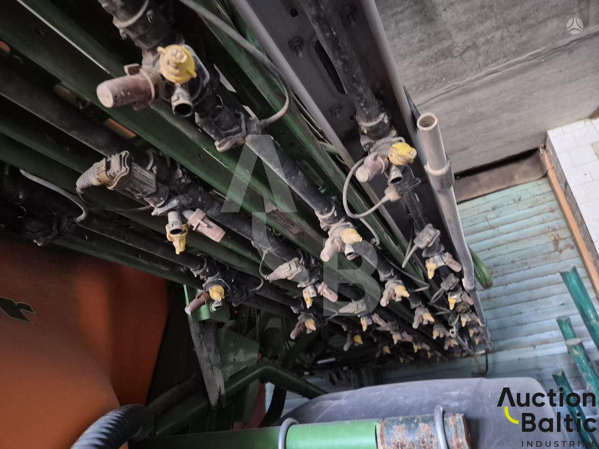 Amazone UX 5200, purkštuvai
