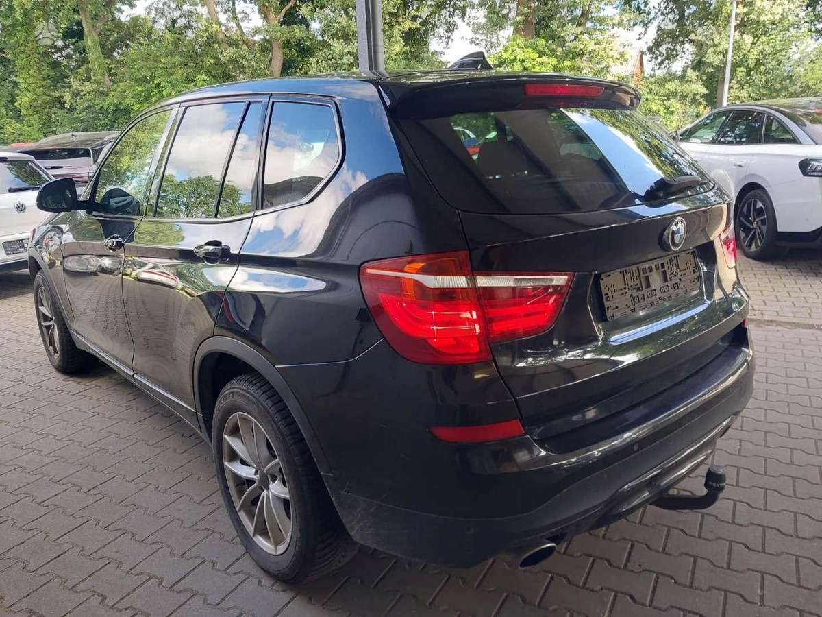 BMW X3, 2.0 l., off-road / crossover