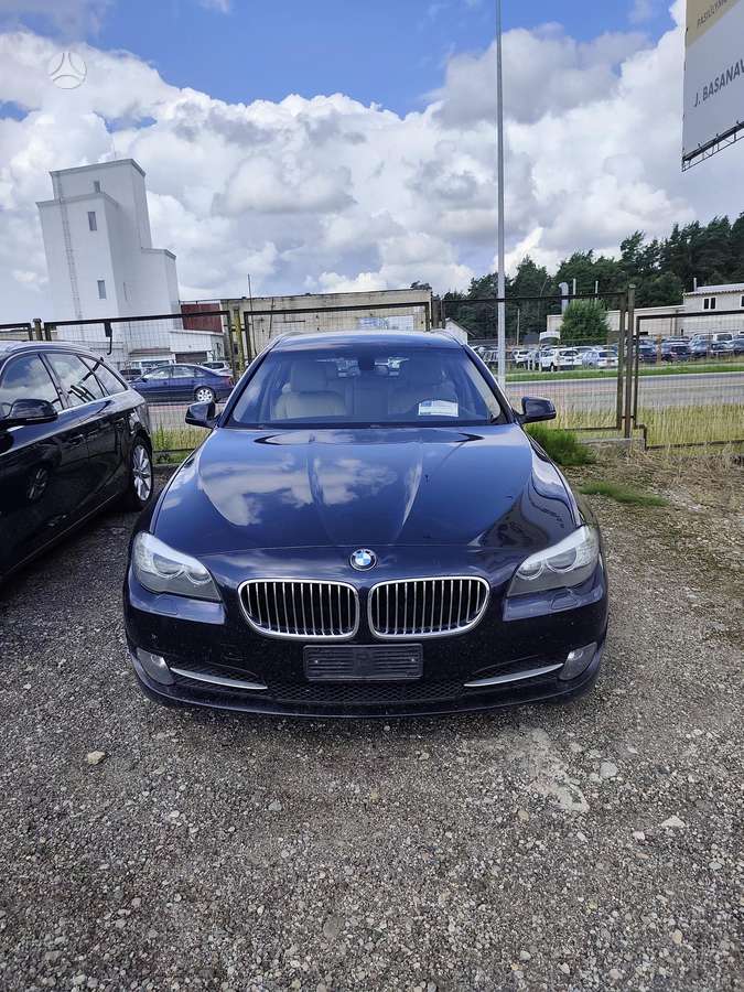 BMW 520, 2.0 l., wagon