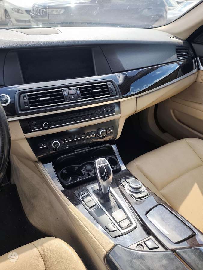 BMW 520, 2.0 l., universalas