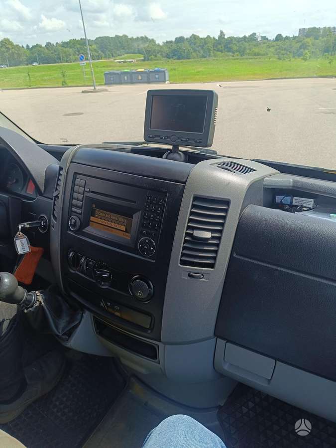 Volkswagen Crafter - 5