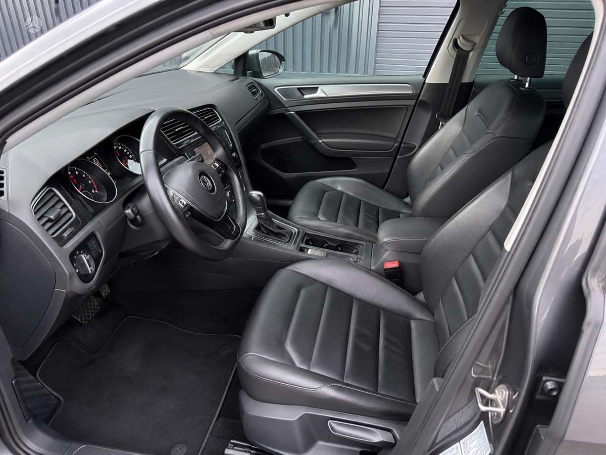 Volkswagen Golf, Универсал