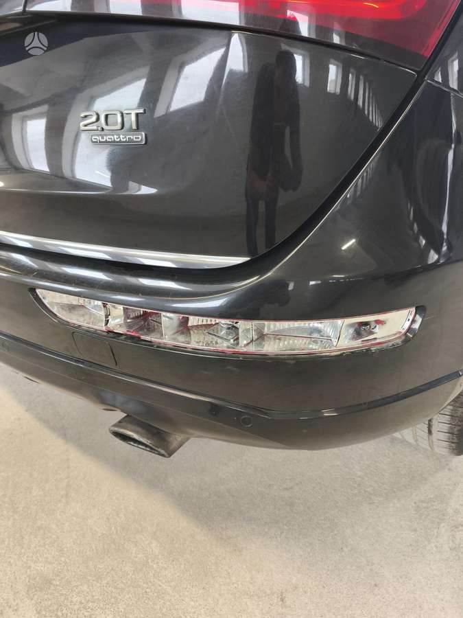 Audi Q5, 2.0 l., off-road / crossover