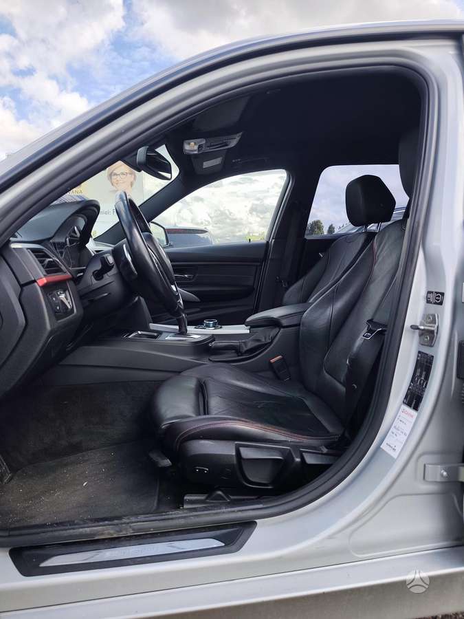 BMW 330, 3.0 l., wagon