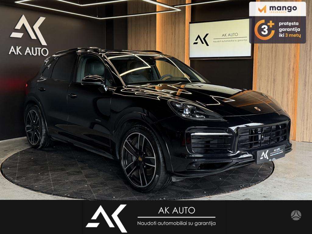 Porsche Cayenne - 1