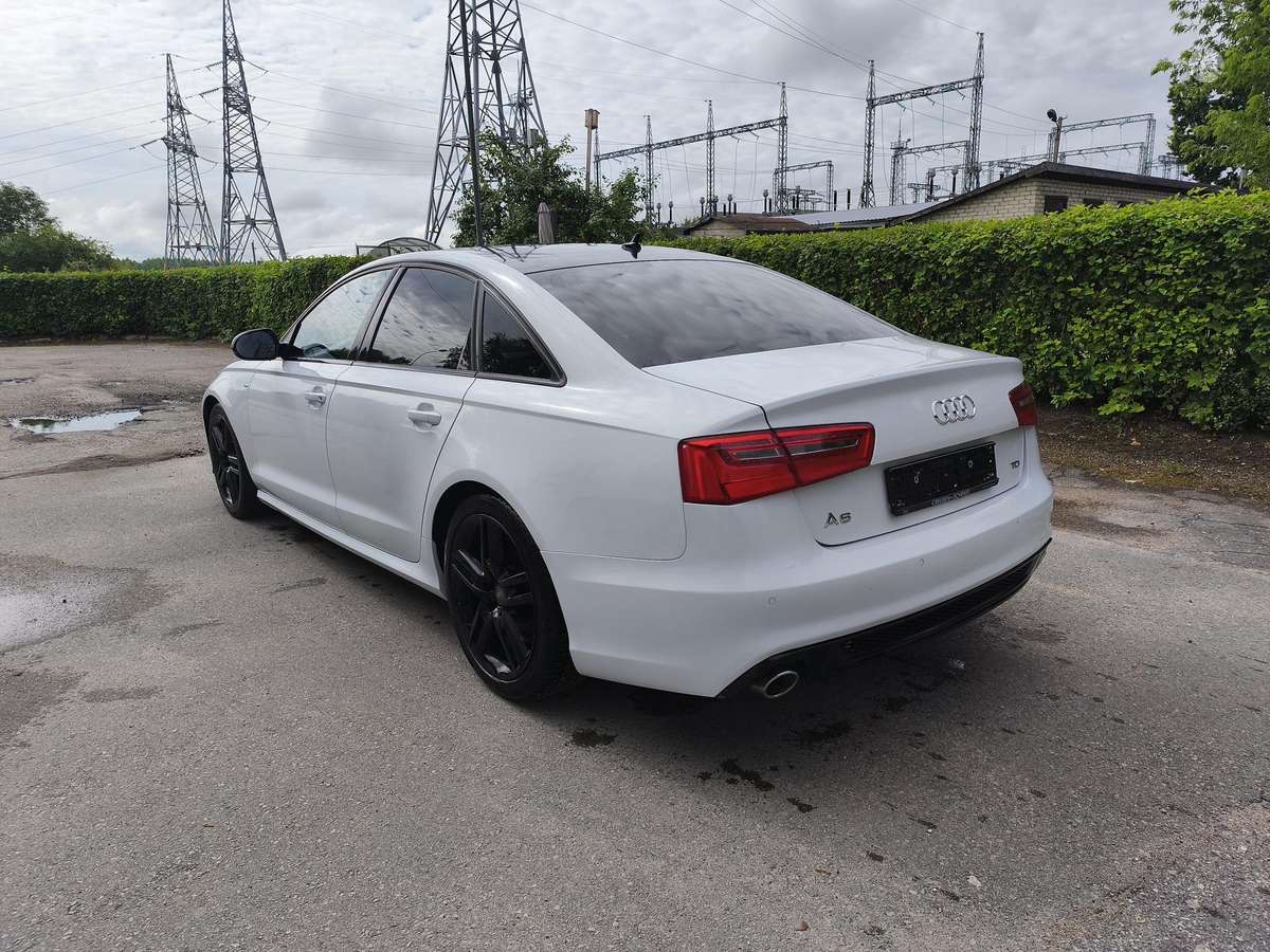 Audi A6, 3.0 l., Седан