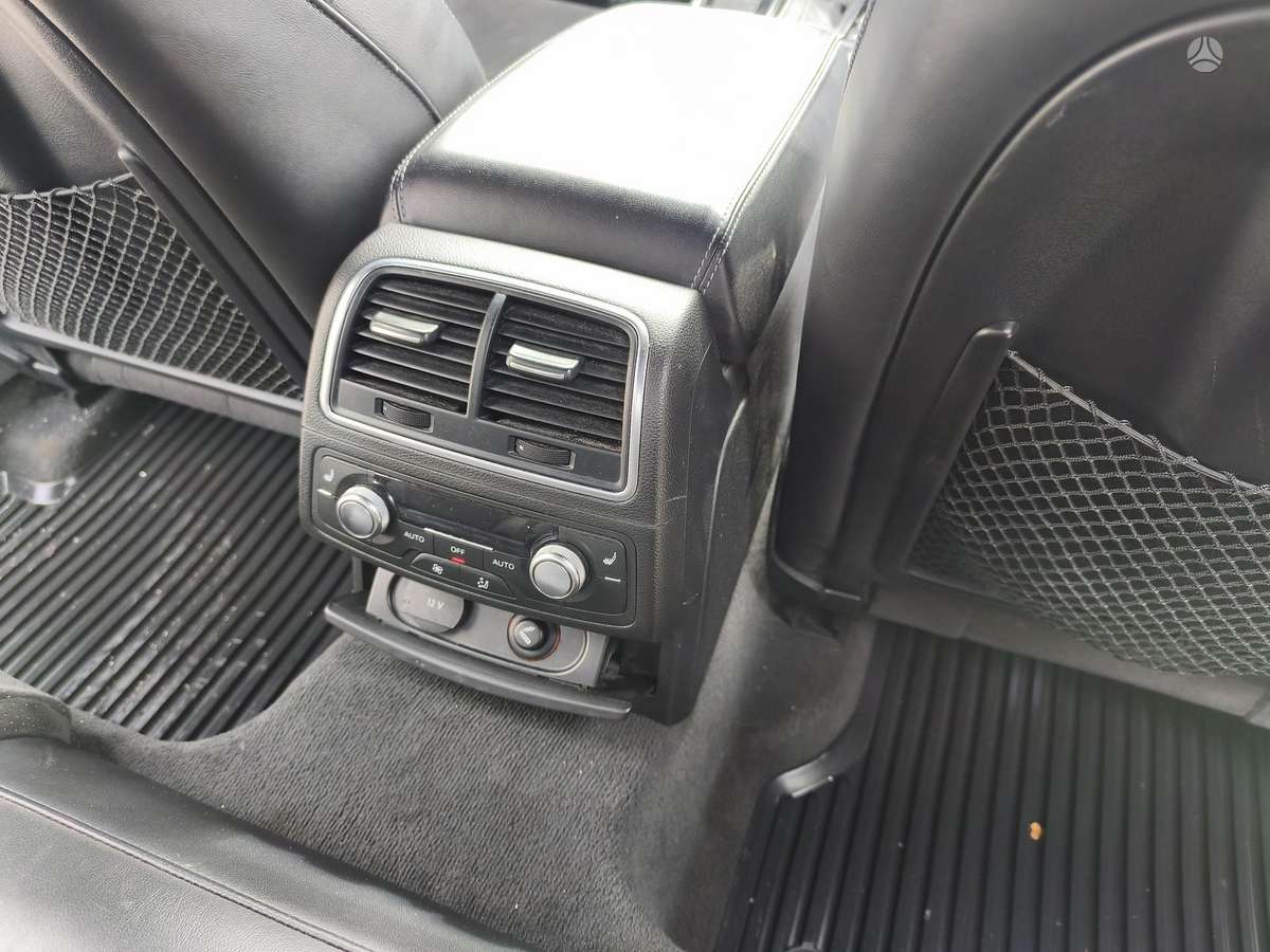 Audi A6, 3.0 l., Седан