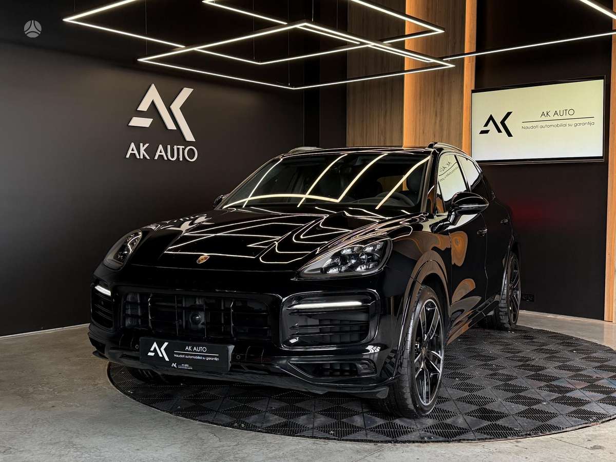 Porsche Cayenne - 4