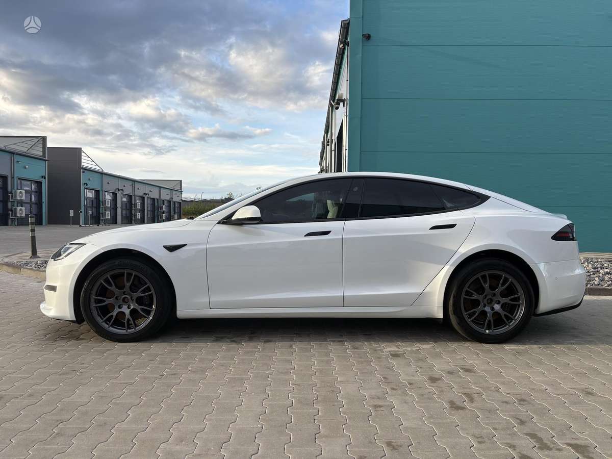 Tesla Model S, 100 kWh, hatchback