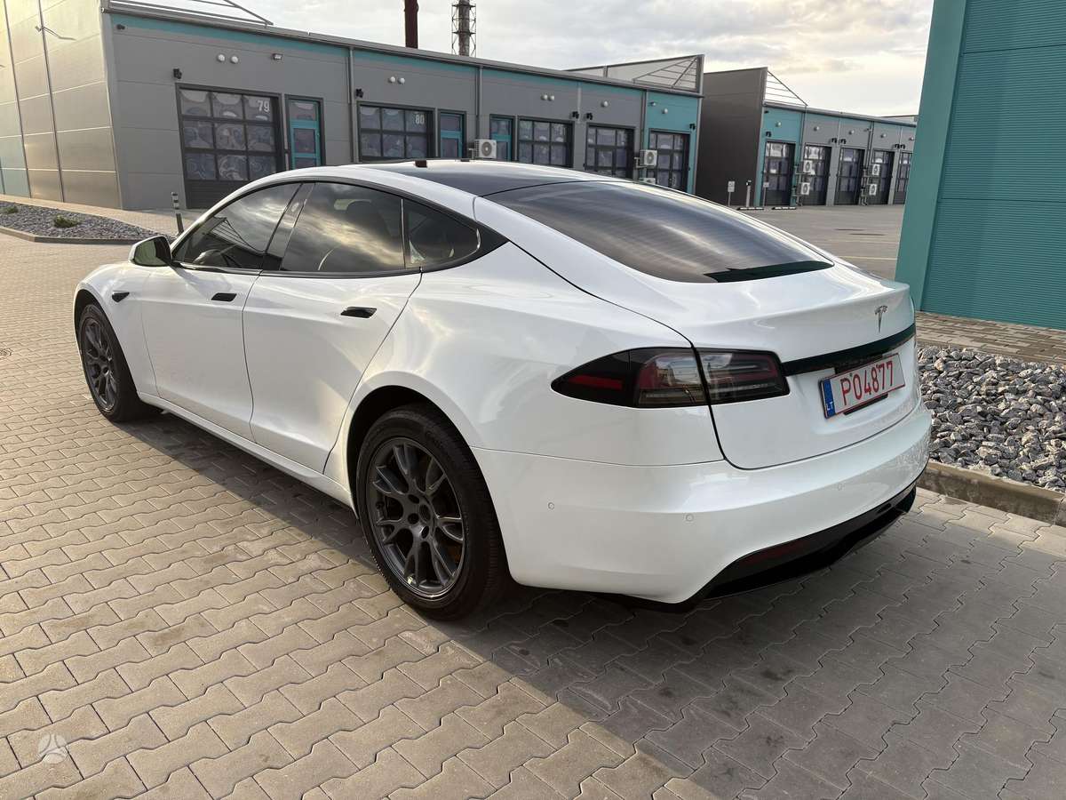 Tesla Model S, 100 kWh, hatchback