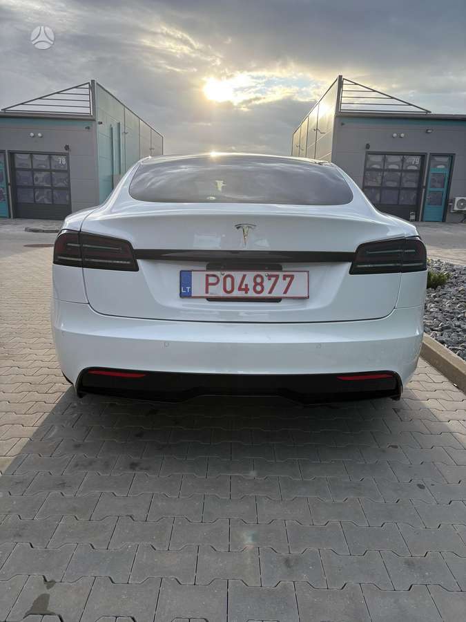 Tesla Model S, 100 kWh, hatchback