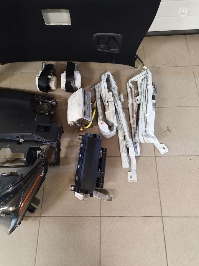 Lexus NX klasė Be defektų europa