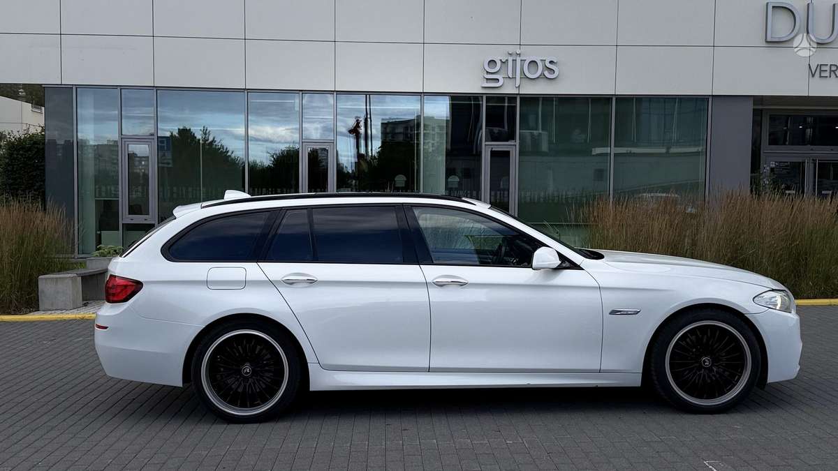 BMW 520, 2.0 l., wagon