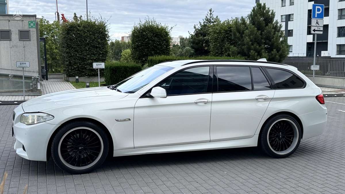 BMW 520, 2.0 l., wagon