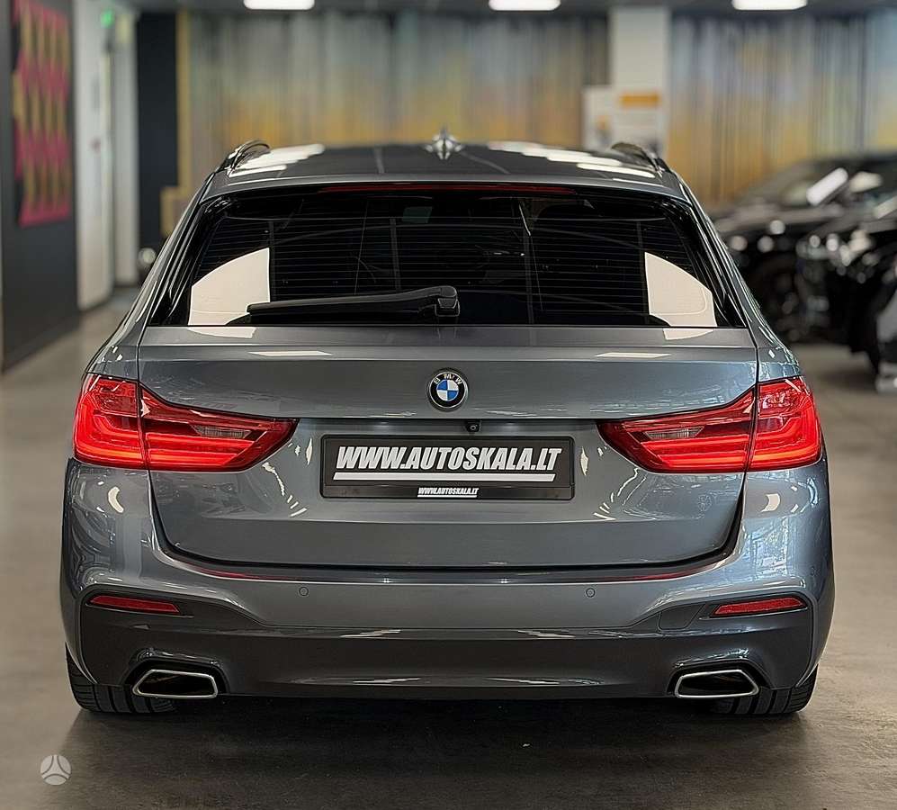 BMW 520, 2.0 l., wagon