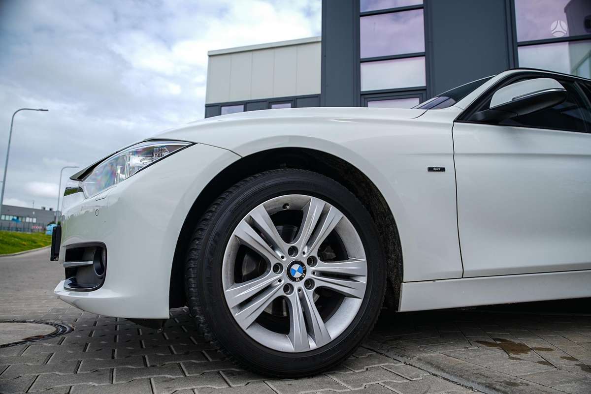 BMW 318, 2.0 l., wagon
