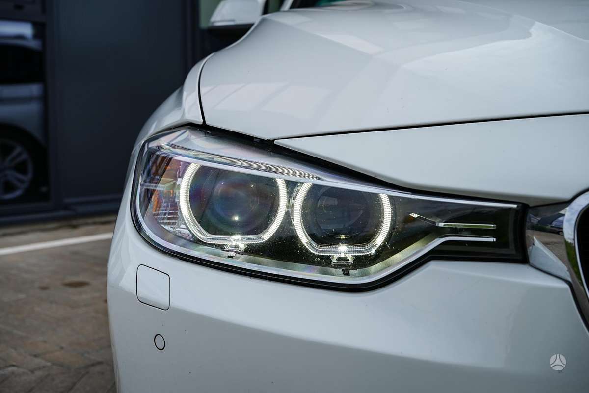 BMW 318, 2.0 l., wagon