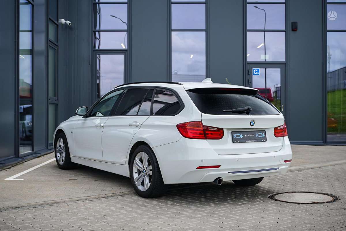 BMW 318, 2.0 l., wagon