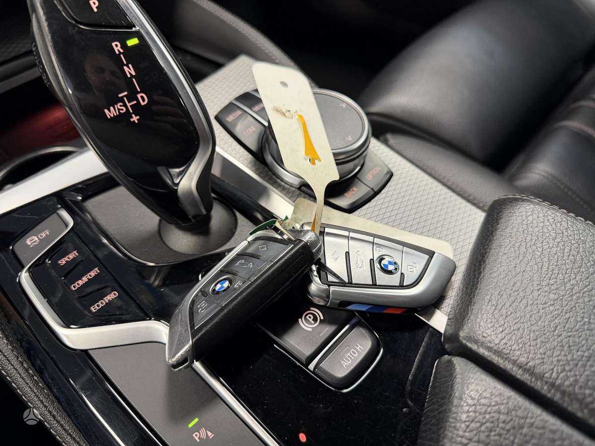 BMW 520, 2.0 l., wagon