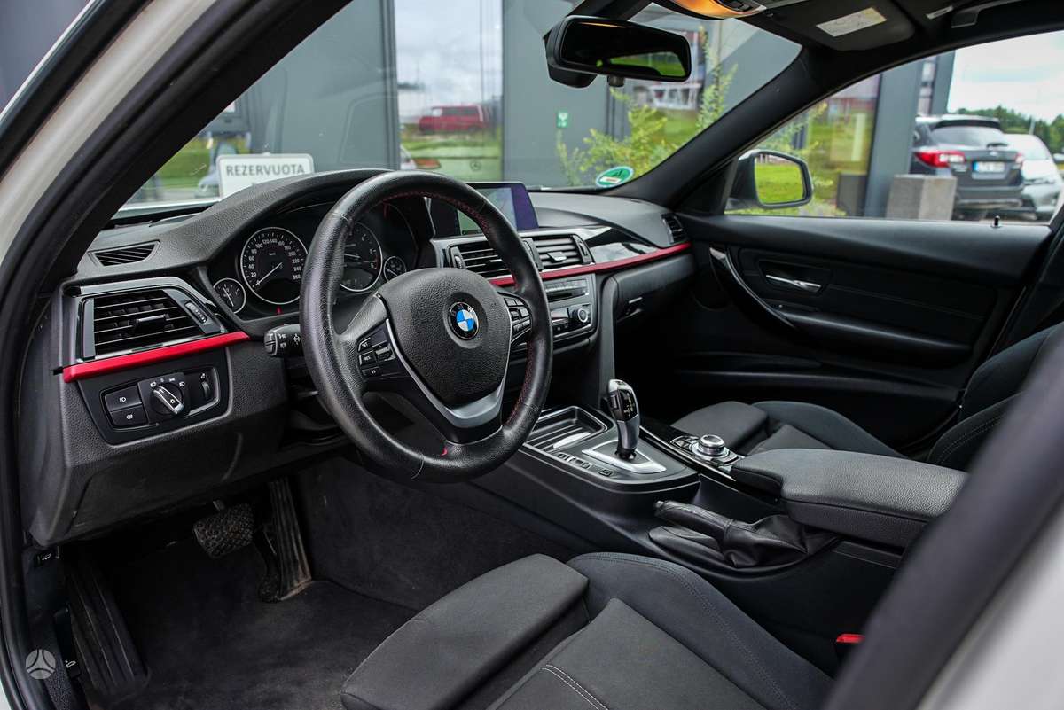 BMW 318, 2.0 l., wagon