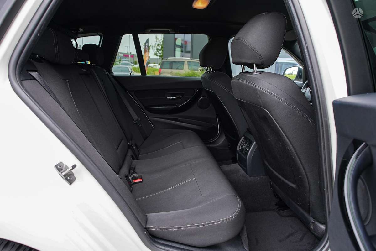 BMW 318, 2.0 l., wagon